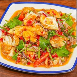 ยำไข่ดาว