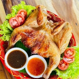 ไก่อบโอ่ง ส้มตำ ยำแซ่บ ผัดไทย By คุณออย