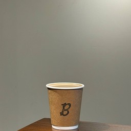 Hot Latte (ลาเต้ร้อน)