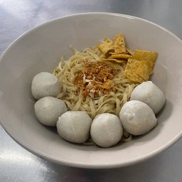 ก๋วยเตี๋ยวลูกชิ้นปลา