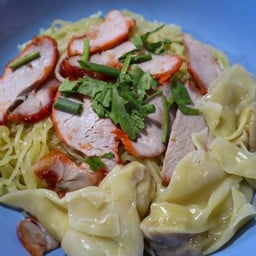 สหชัยบะหมี่เกี๊ยวหมูแดง(ข้างปั้มคาร์เทค) สาขาเสนา