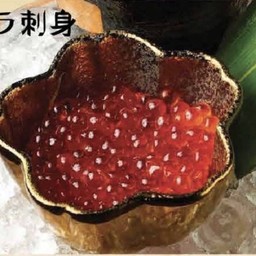 ไข่ปลาแซลมอนซาซิมิ