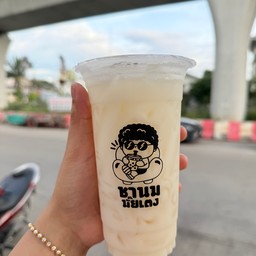 ชานมมั๊ยเตง สาขาในเมืองสระบุรี ข้างร้านตำรับทวด