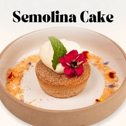 เค้กเซโมลิน่า