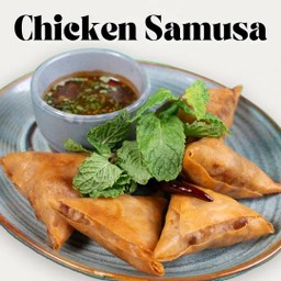 ซาโมซ่าไส้ไก่