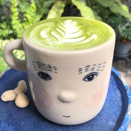 ชามัทฉะใส่นม(ร้อน)