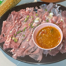 จานหมู