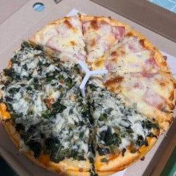 หน้าผักโขม+แฮมชีส(ใหญ่)