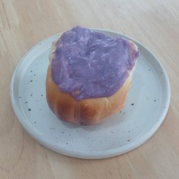 ขนมปังปิ้ง สังขยามันม่วง