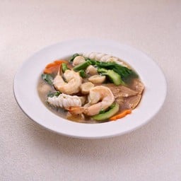 ราดหน้าทะเล