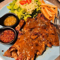 สเต็กหมู พิเศษ