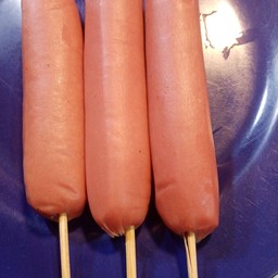 ไส้กรอกรมควันใหญ่