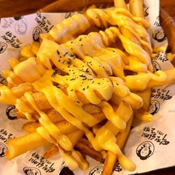 [อร่อยซ่ากับโค้ก] เฟรนฟรายเขย่าผงปาปิก้า+ชีทราด +  โค้ก ออริจินัล (กระป๋อง)