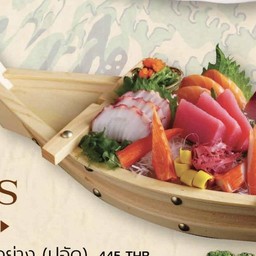 ชุดปลาดิบรวม 5 อย่าง ( ปูอัด )