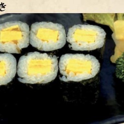 ข้าวห่อสาหร่ายไข่หวาน