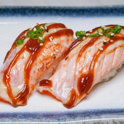 ซูชิแซลมอนเบิร์นมิโสะ