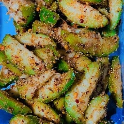 มะกอกน้ำคลุกพริกเกลือ