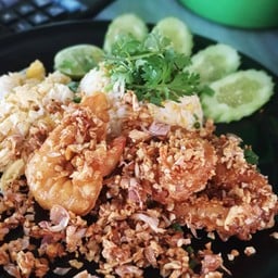 ข้าวราดหมูทอดกระเทียม