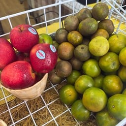 เจ๊เอมน้ำผลไม้ปั่น&นมสด