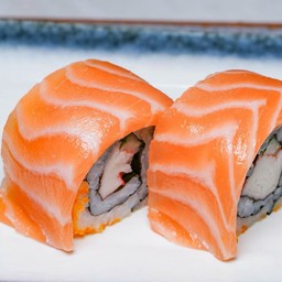 ซูชิแซลมอนโรล