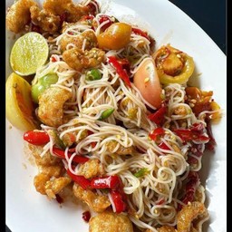 ตำขนมจีนแคบหมู