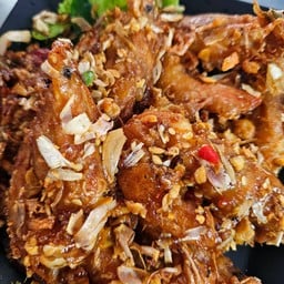 กุ้งทอดคั่วพริก กับข้าว