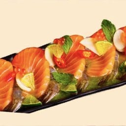 กุ้งสดแซลมอนยำซีฟู้ด