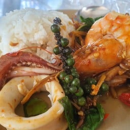 ผัดฉ่าปลาราดข้าว