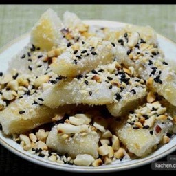 กะลอจี๊ (รอประมาณ 10 นาทีนะคะ) ช้าหน่อยอร่อยแน่ค่ะ