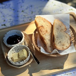 ซาวด์โดวเนยกับแยม