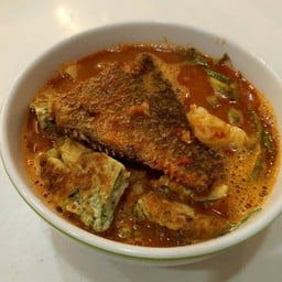 แกงส้มรสเด็ด by ร้านข้าวแกงพาชิม jas green village รามคำแหง Jas green village รามคำแหง