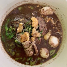 ก๋วยเตี๋ยวเรือเส้นหมี่ขาว