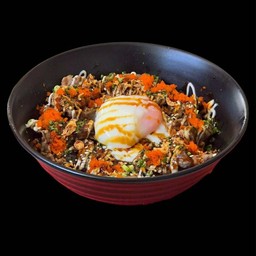 ข้าวหน้าเนื้อภูเขาไฟ