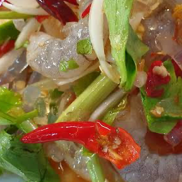 ยำกุ้งสด