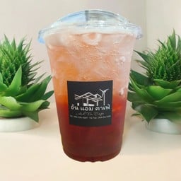 สตรอว์เบอร์รี่โซดาเย็น