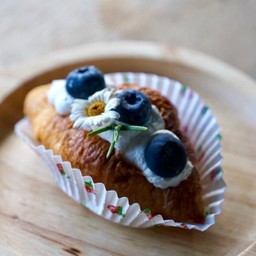 มินิครัวซองบลูเบอร์รี่