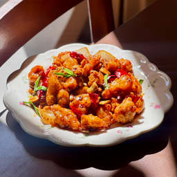 ไก่ผัดเม็ดมะม่วงพริกหมาล่า  Stir-fried Chicken with Cashew Nuts and Mala Spices 麻辣腰果炒鸡