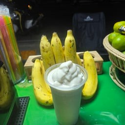 ร้านสามพี่น้อง สามพี่น้อง