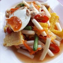 ตำไหลบัว-ไข่เค็ม