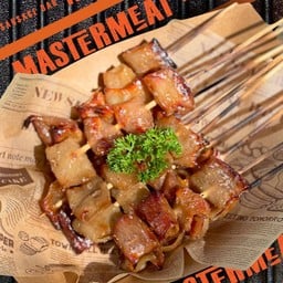 ย่างไฟลุก Master Meat สาขา หอนาฬิกา