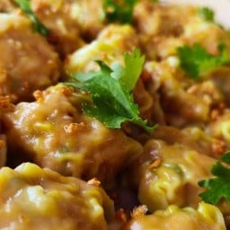 หลักเมืองขนมจีบต้มไส้หมูสับ หมูบ้านจตุรโชค