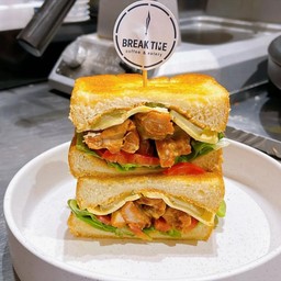 Mexican Chicken Tomato Sanwich