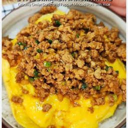 ข้าวไข่ข้นหมูสับกระเทียม