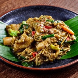 อุหน่อไม้หมูสามชั้น