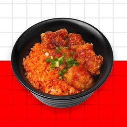 ข้าวผัดกิมจิไก่ทอด  รสเผ็ด