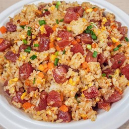 ข้าวผัดกุนเชียง