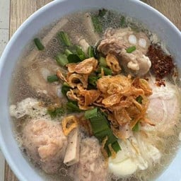 คุณต๊ก จั๊บญวน บิ๊กซีมบ.เดอะเกรทบางใหญ่