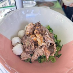 ก๋วยเตี๋ยวเรือแห้ง