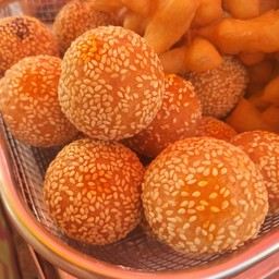 ขนมงาทอดชุด 3 ลูกคละไส้