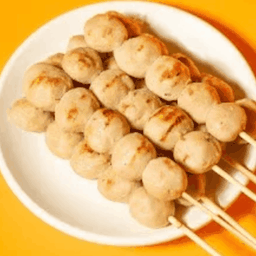 ลูกชิ้นหมูนายปิง (ปิ้ง) 14 ไม้ 249 บาท